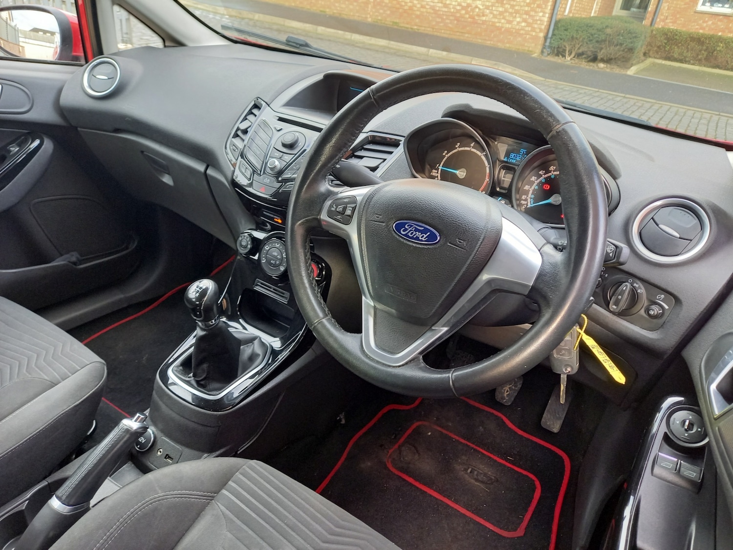 Used Ford Fiesta 2013 for sale - 77475302: Photo 3
