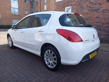 Used Peugeot 308 2011 for sale - 78708770: Photo