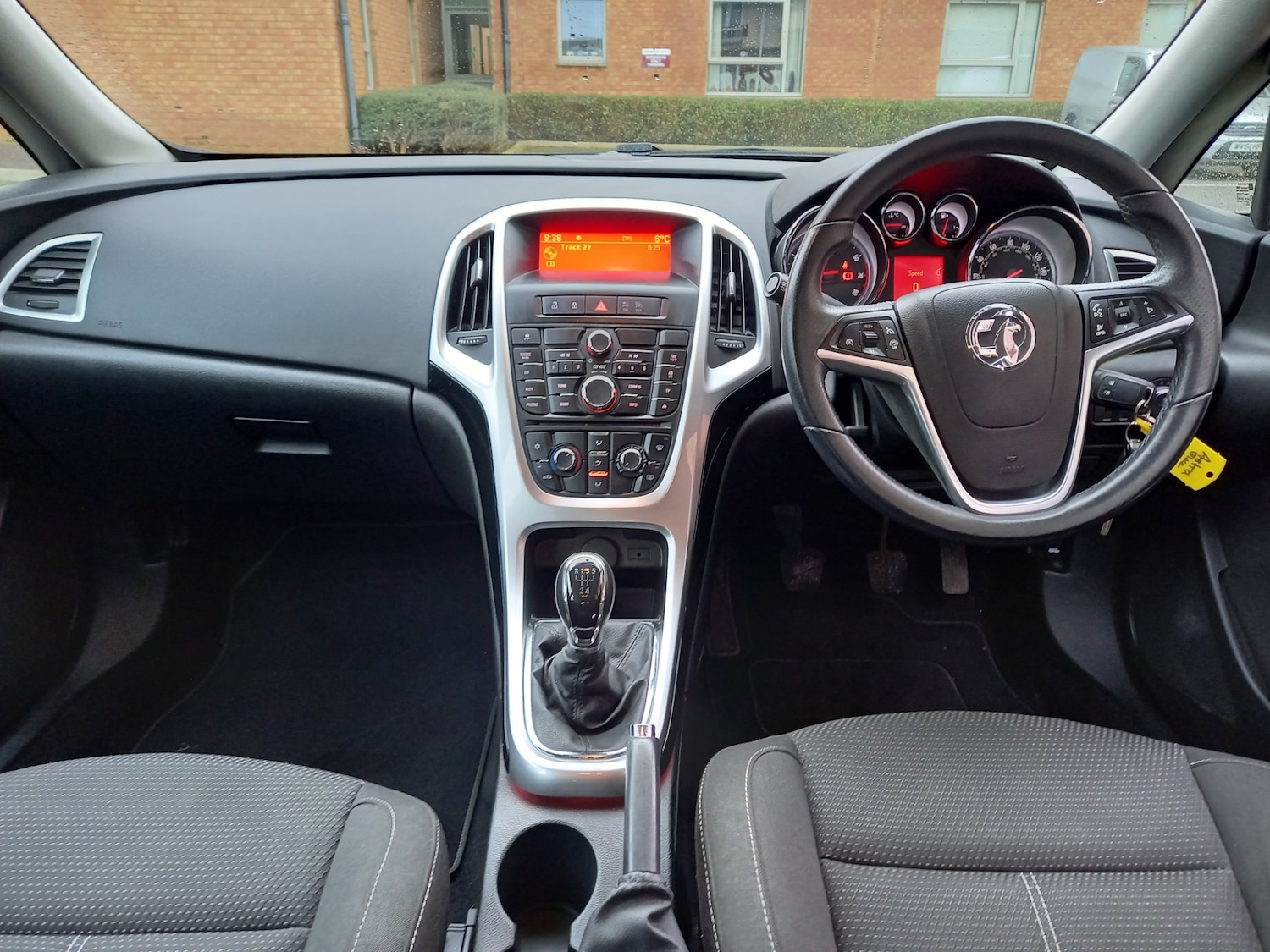 Used Vauxhall Astra 2014 for sale - 77474649: Photo 3