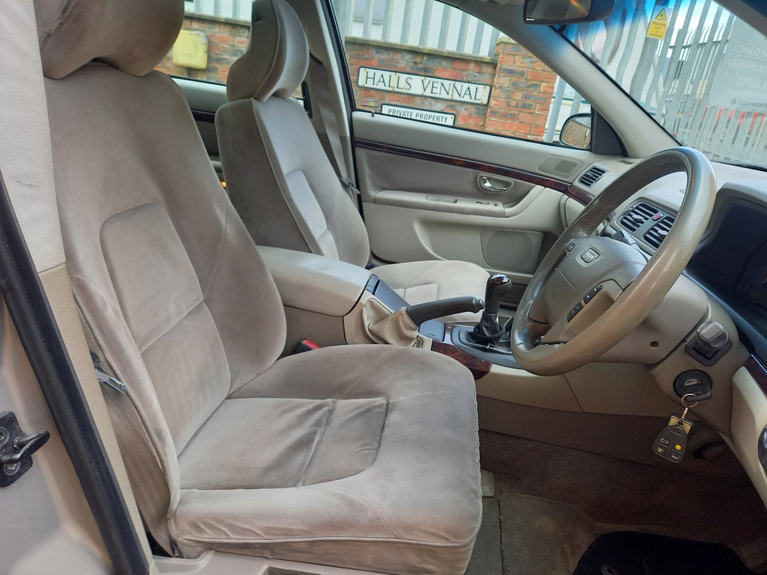 Used Volvo S80 2001 for sale - 77271614: Photo 4