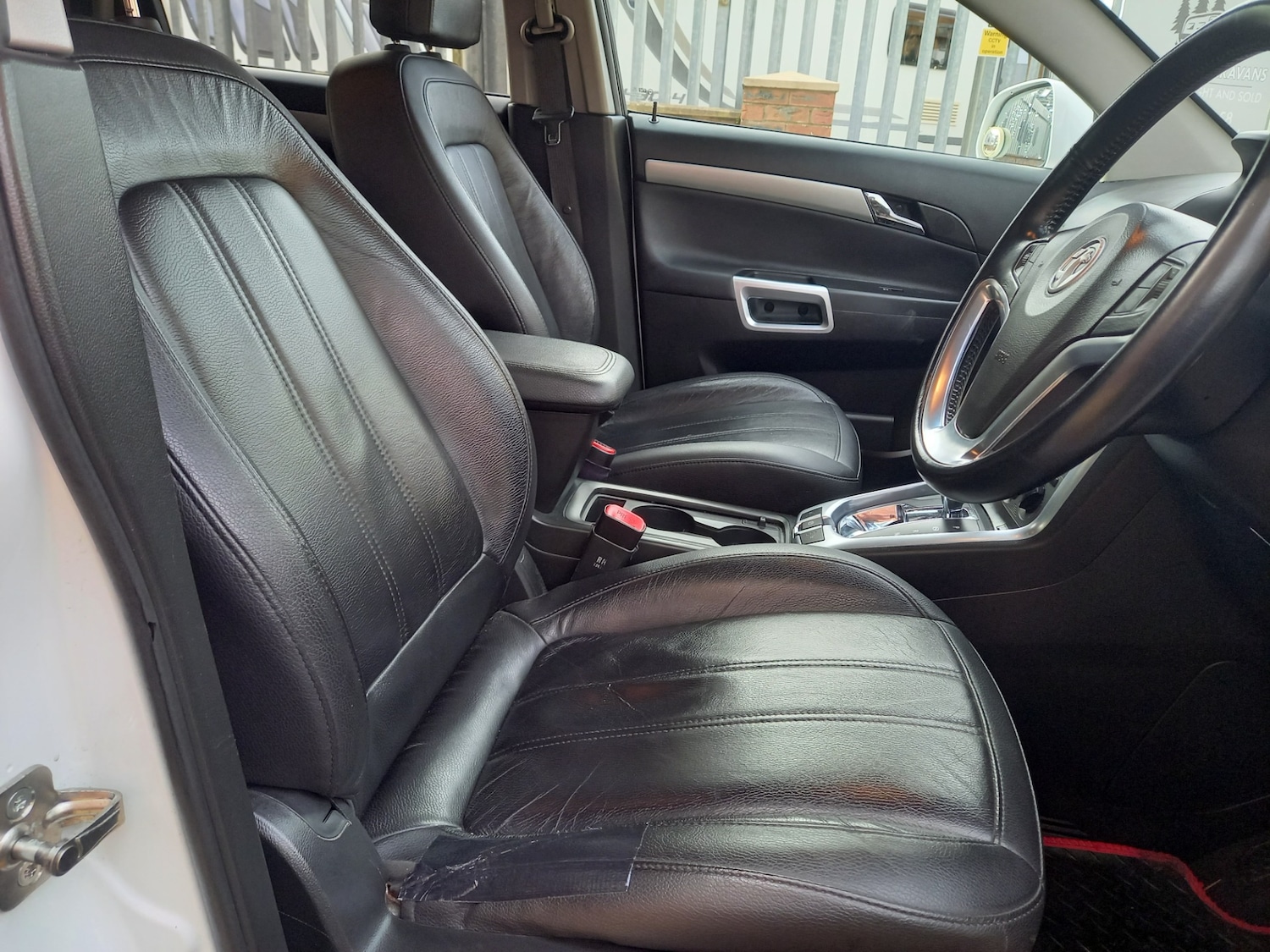 Used Vauxhall Antara 2013 for sale - 76383458: Photo 4