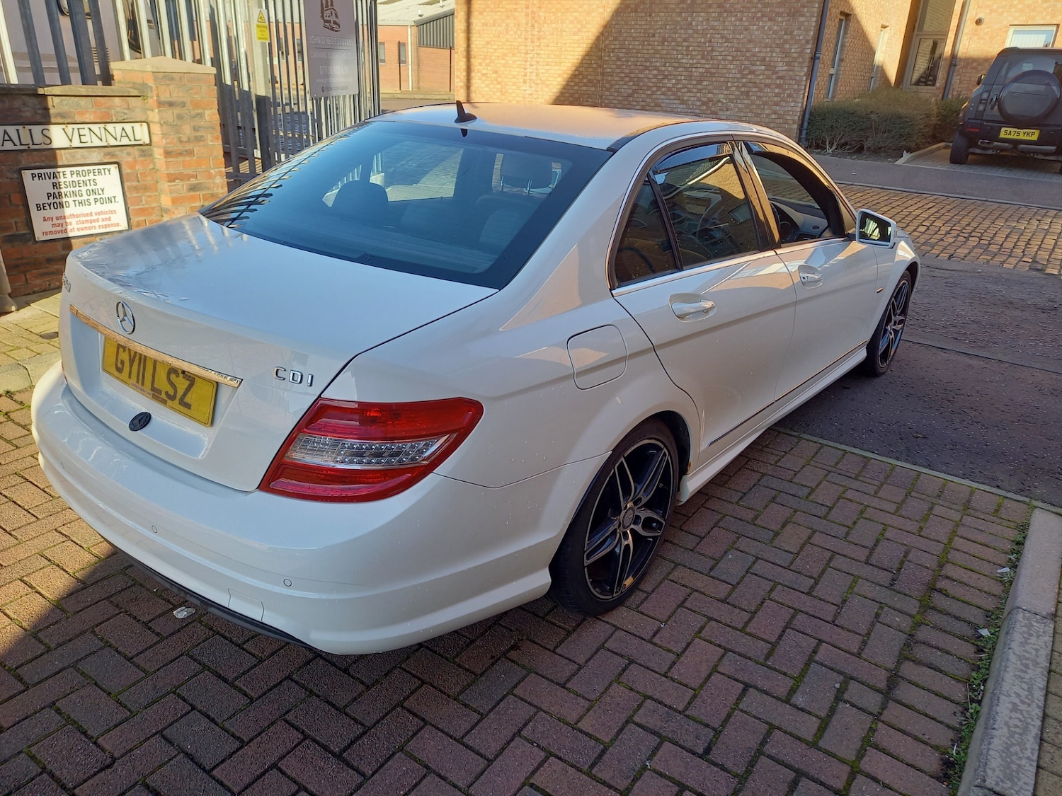 Used Mercedes-Benz C Class 2011 for sale - 76693160: Photo 7