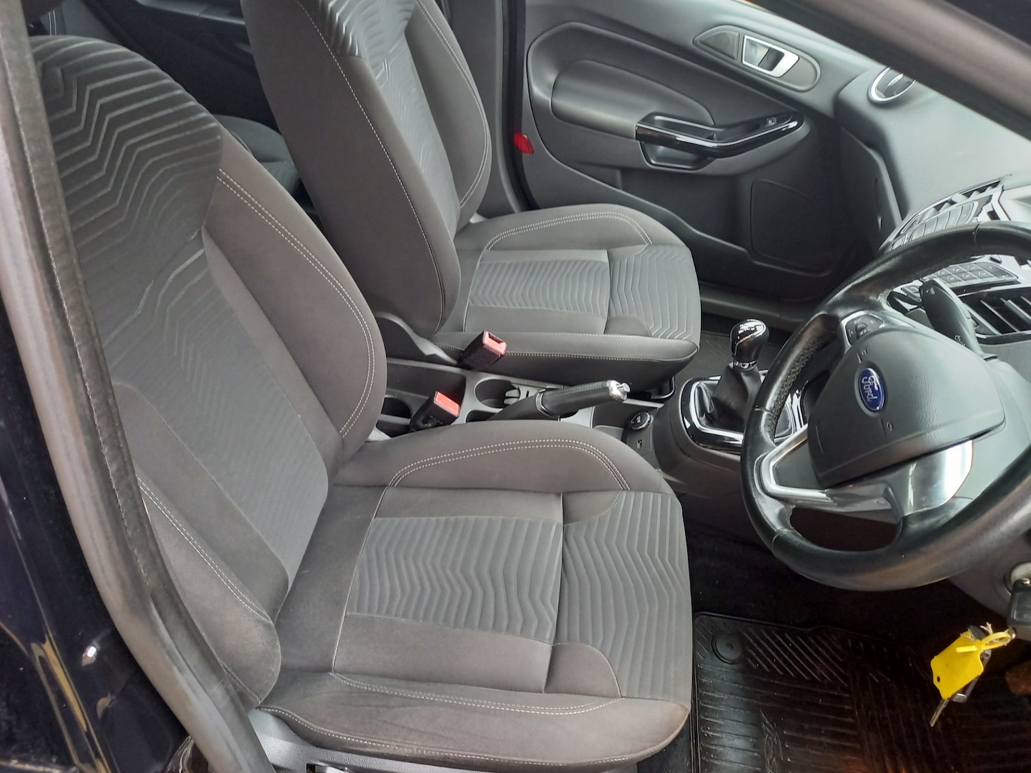 Used Ford Fiesta 2017 for sale - 78162234: Photo 4