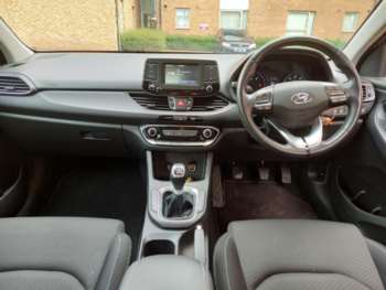 Used Hyundai i30 2017 for sale - 74890949: Photo