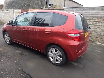 Used Honda Jazz 2014 for sale - 76662497: Photo