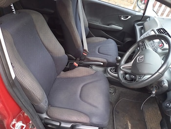 Used Honda Jazz 2014 for sale - 76662497: Photo