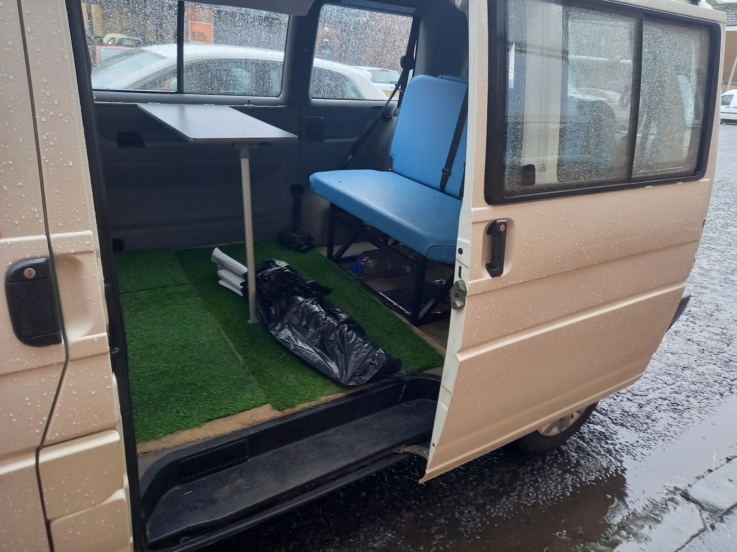 Used Volkswagen Caravelle 1995 for sale - 76564987: Photo 8