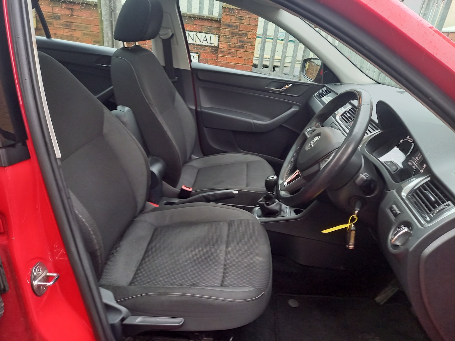 Used Skoda Rapid Spaceback 2014 for sale - 77336884: Photo 4