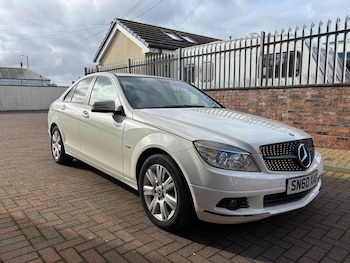 Used Mercedes-Benz C Class 2010 for sale - 77688250: Photo