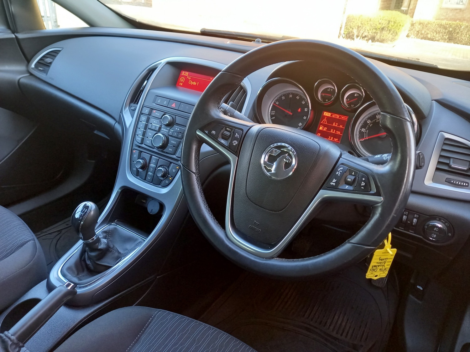 Used Vauxhall Astra 2018 for sale - 78053152: Photo 3