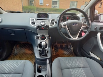 Used Ford Fiesta 2011 for sale - 78296420: Photo