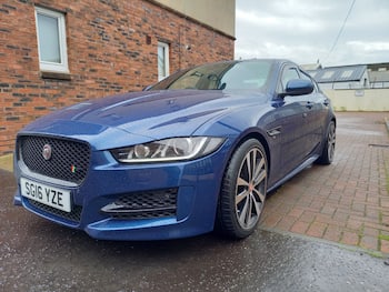 Used Jaguar XE 2016 for sale - 79705429: Photo