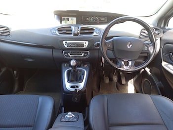 Used Renault Scenic 2014 for sale - 78860291: Photo