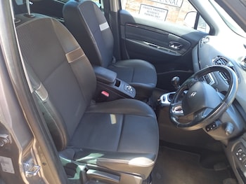 Used Renault Scenic 2014 for sale - 78860291: Photo