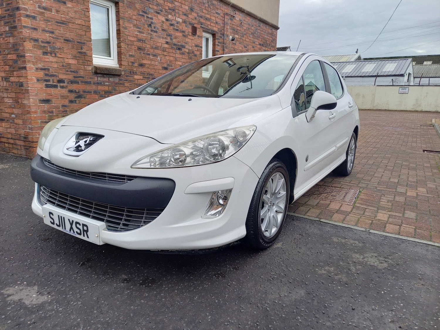 Used Peugeot 308 2011 for sale - 76461311: Photo 1