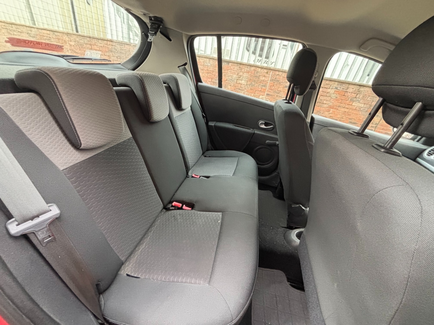 Used Renault Clio 2009 for sale - 77220830: Photo 5