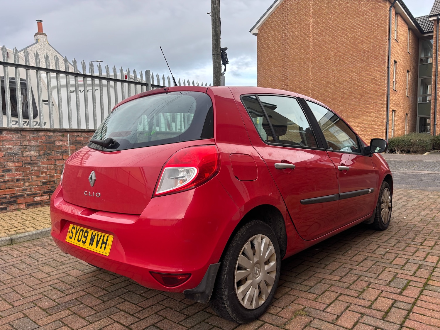 Used Renault Clio 2009 for sale - 77220830: Photo 7