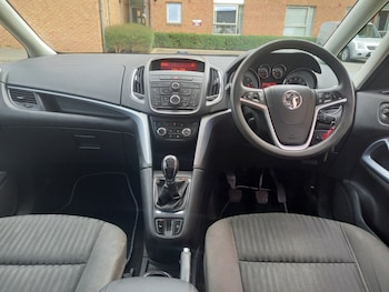 Used Vauxhall Zafira 2015 for sale - 78495550: Photo