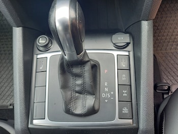 Used Volkswagen Amarok 2018 for sale - 79467959: Photo