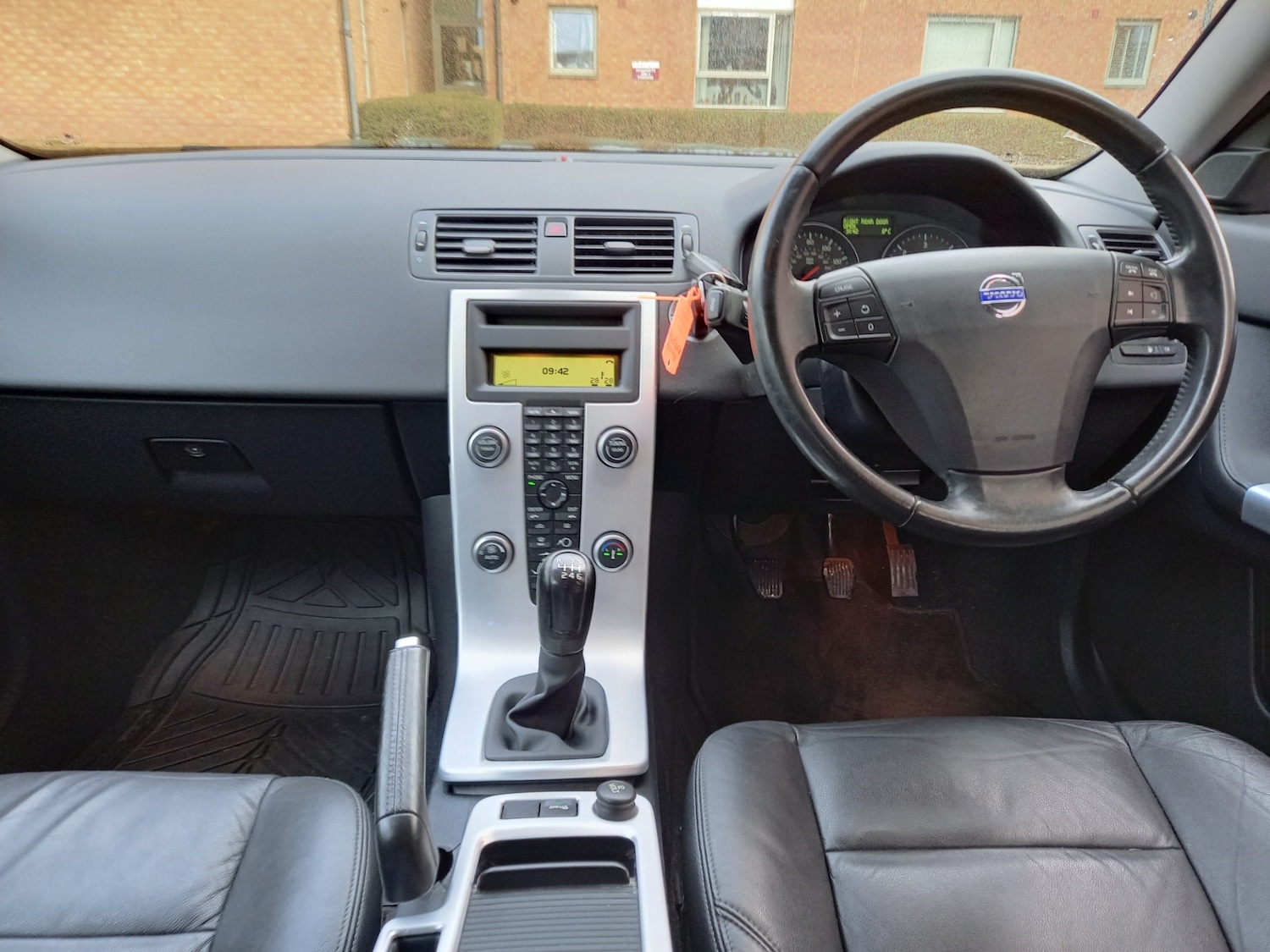 Used Volvo V50 2012 for sale - 77812798: Photo 3