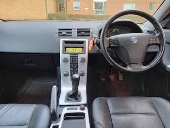Used Volvo V50 2012 for sale - 77812798: Photo
