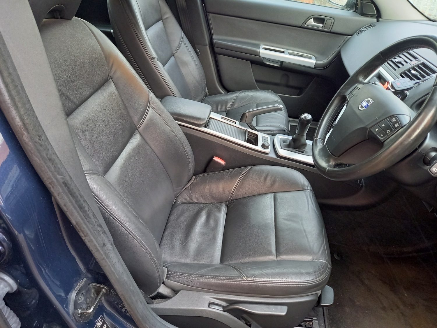 Used Volvo V50 2012 for sale - 77812798: Photo 4