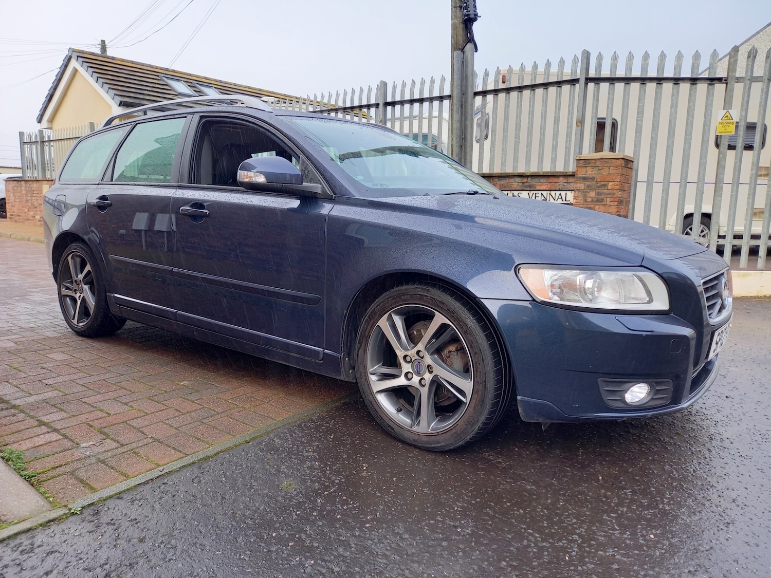 Used Volvo V50 2012 for sale - 77812798: Photo 7