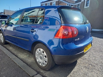 Used Volkswagen Golf 2005 for sale - 78680510: Photo