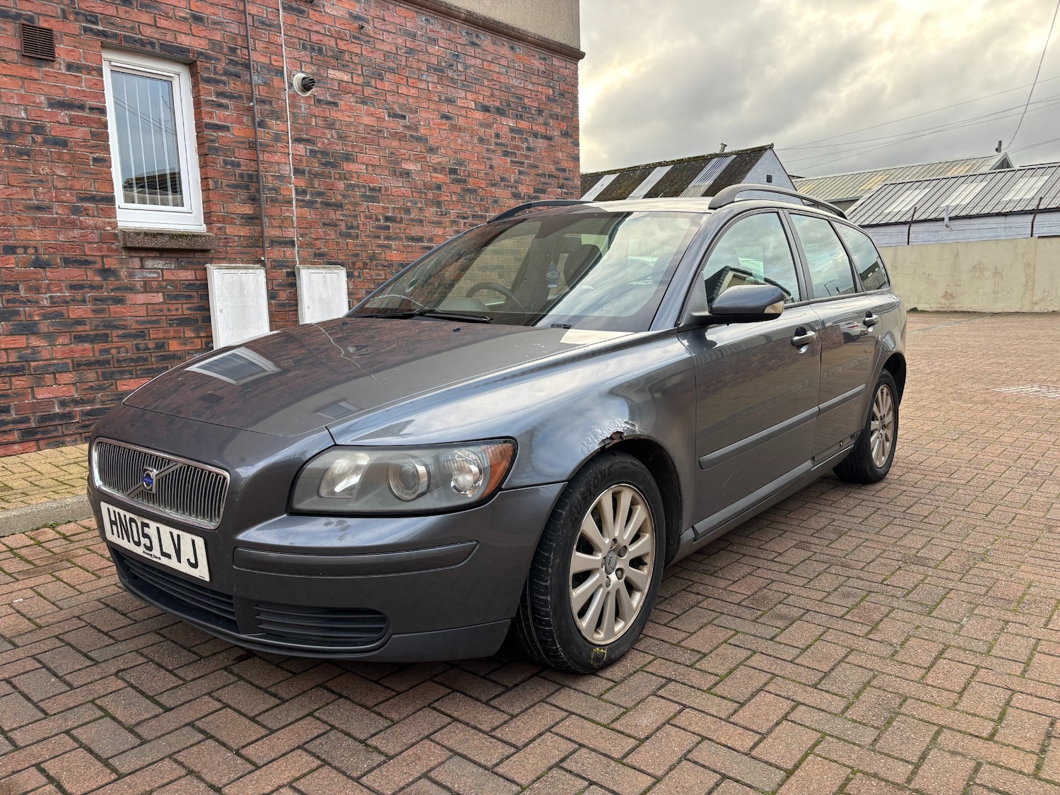 Used Volvo V50 2005 for sale - 76576995: Photo 1