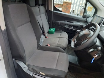 Used Peugeot Partner 2021 for sale - 76877412: Photo