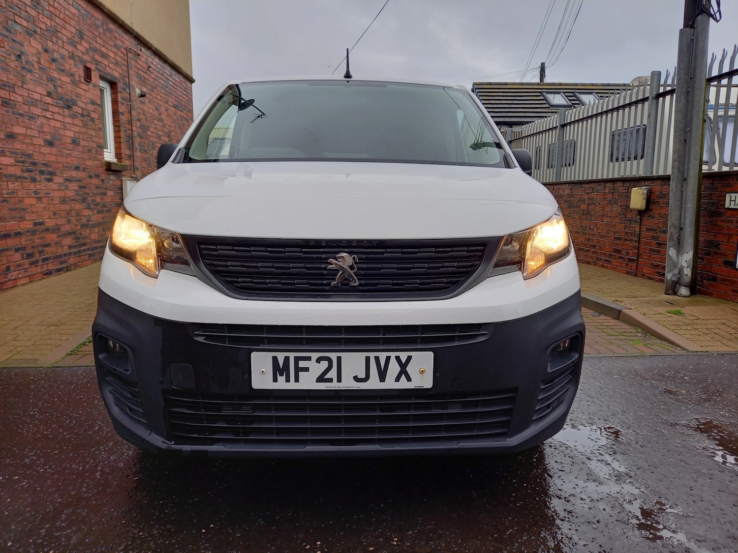 Used Peugeot Partner 2021 for sale - 76877412: Photo 9