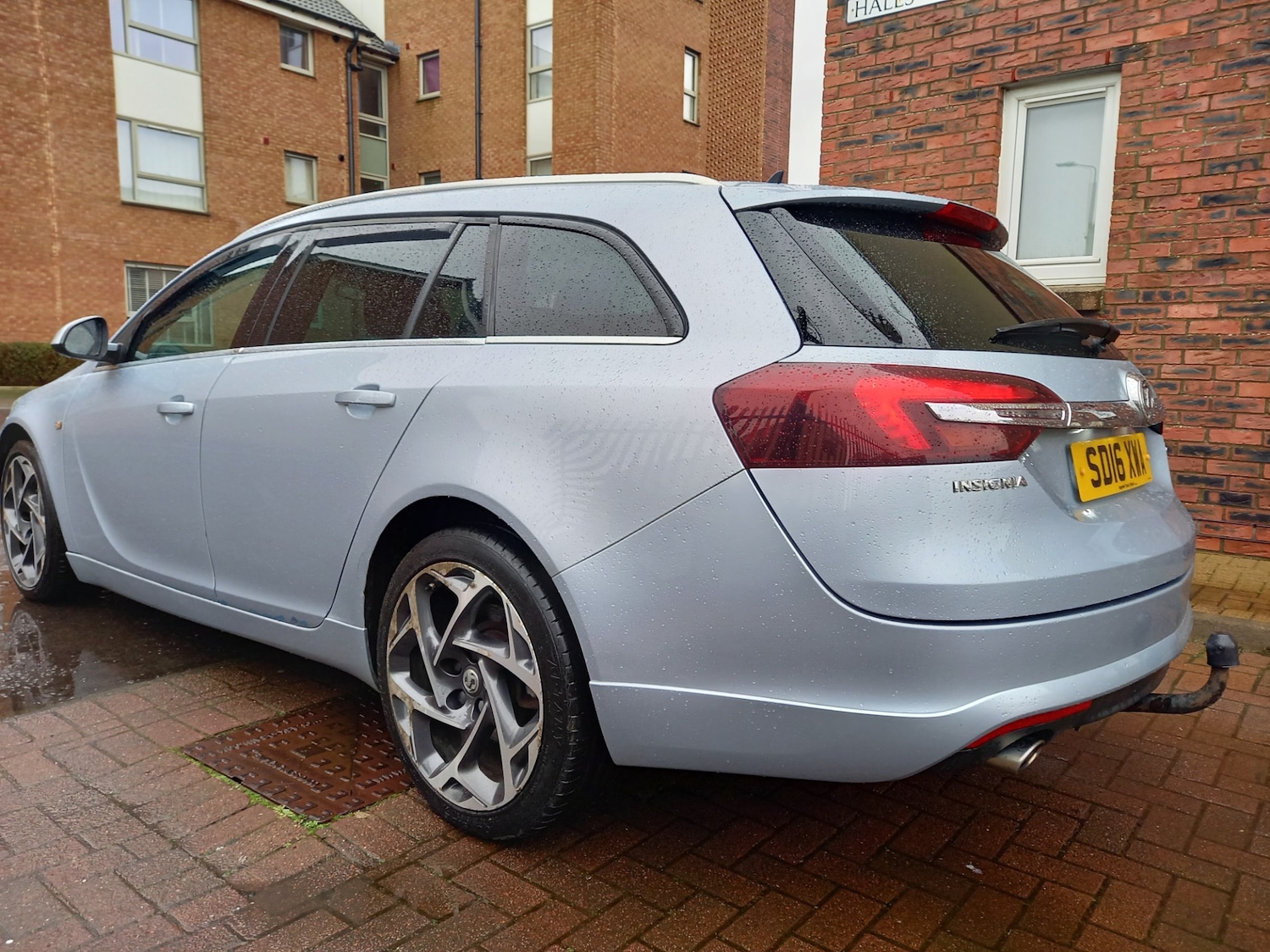 Used Vauxhall Insignia 2016 for sale - 77845395: Photo 2