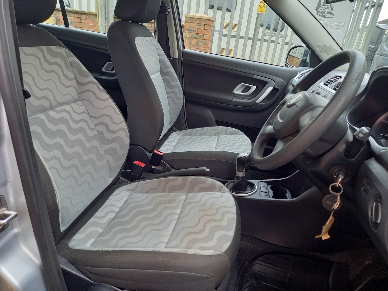 Used Skoda Fabia 2010 for sale - 77501252: Photo 4