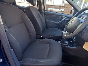 Used Dacia Duster 2016 for sale - 75820950: Photo