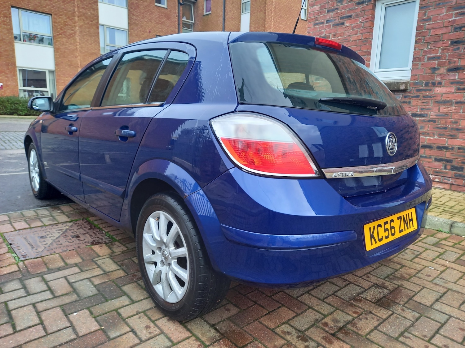 Used Vauxhall Astra 2007 for sale - 76979928: Photo 2