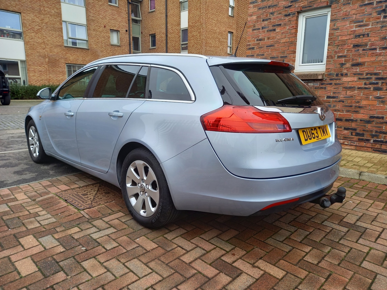 Used Vauxhall Insignia 2013 for sale - 76263133: Photo 2
