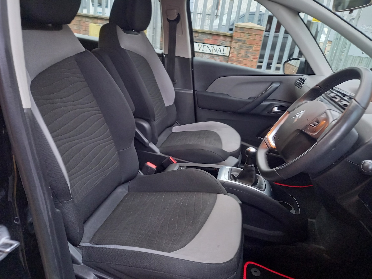 Used Citroen C4 Picasso 2014 for sale - 77224889: Photo 4