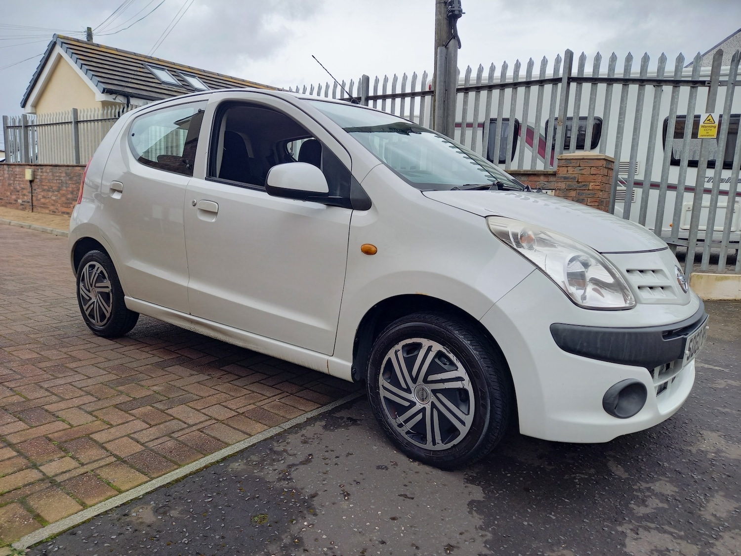 Used Nissan Pixo 2010 for sale - 78176845: Photo 6