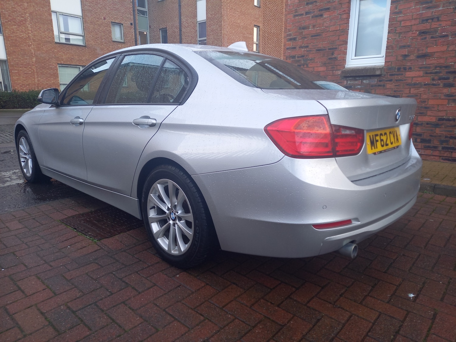 Used BMW 3 Series 2012 for sale - 76791389: Photo 2