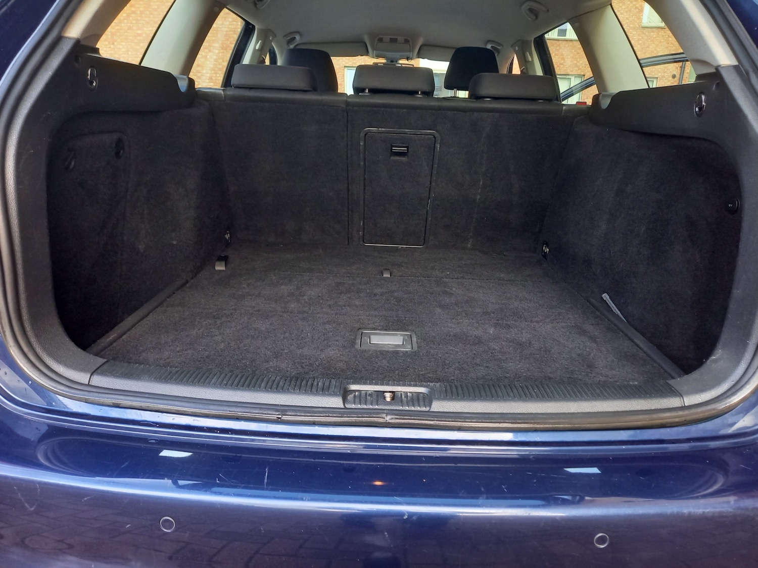 Used Volkswagen Golf 2011 for sale - 76505283: Photo 6