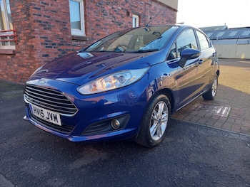 Used Ford Fiesta 2015 for sale - 76553938: Photo