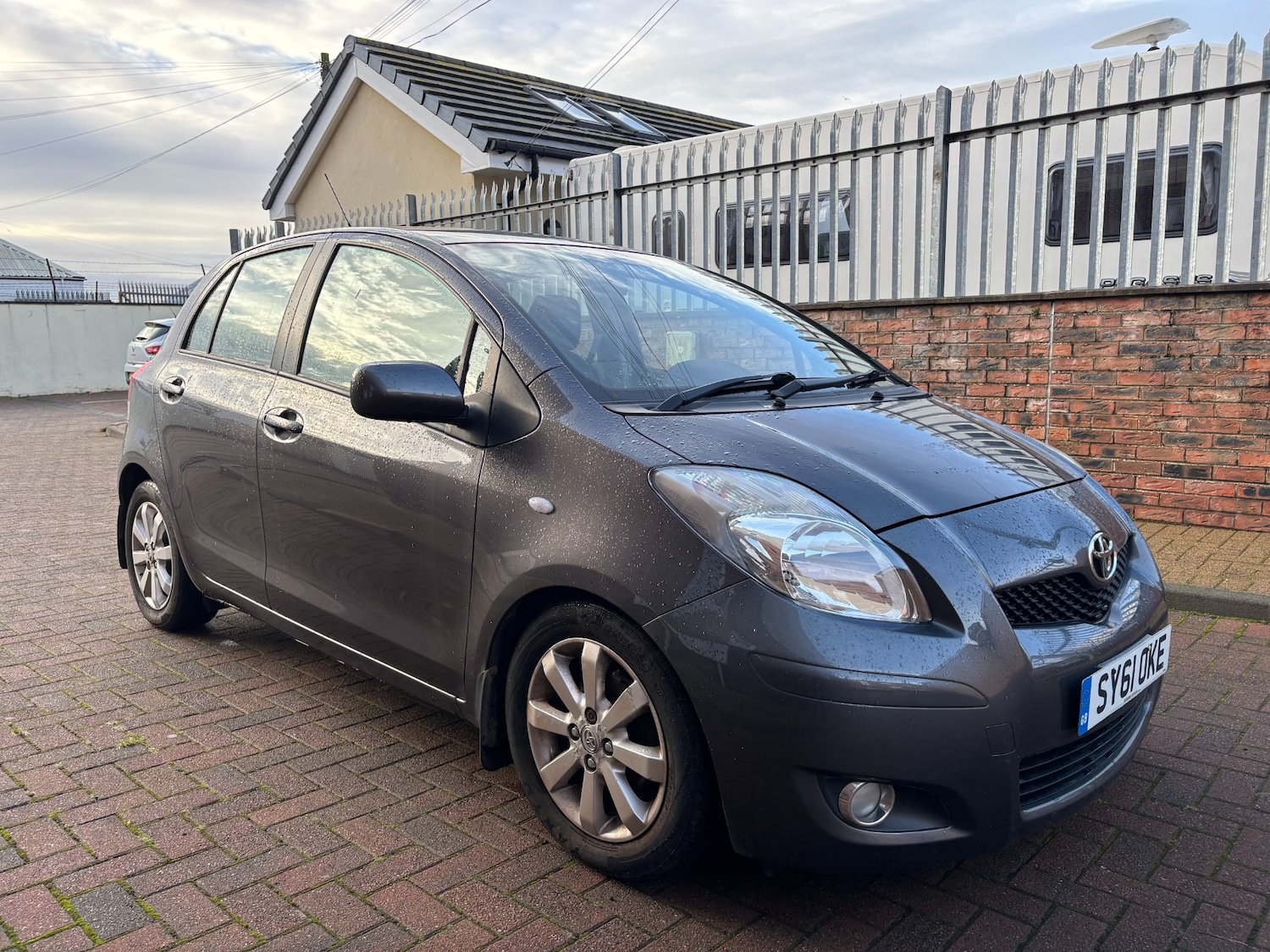 Used Toyota Yaris 2011 for sale - 76831271: Photo 6