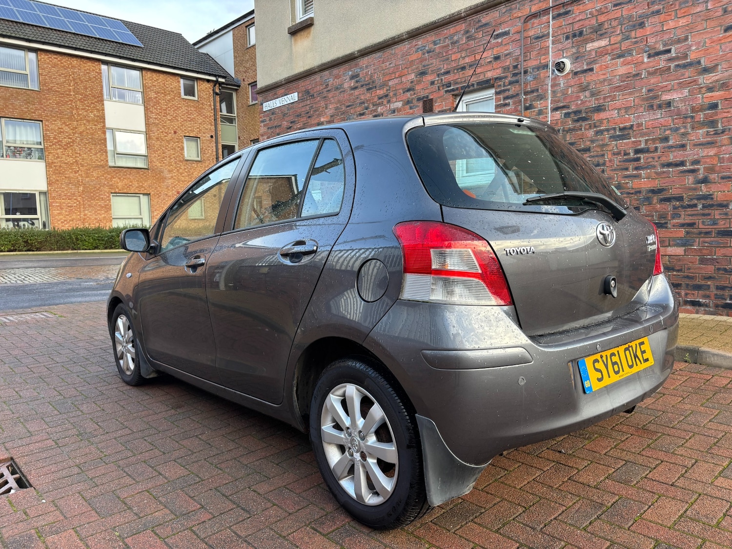 Used Toyota Yaris 2011 for sale - 76831271: Photo 7