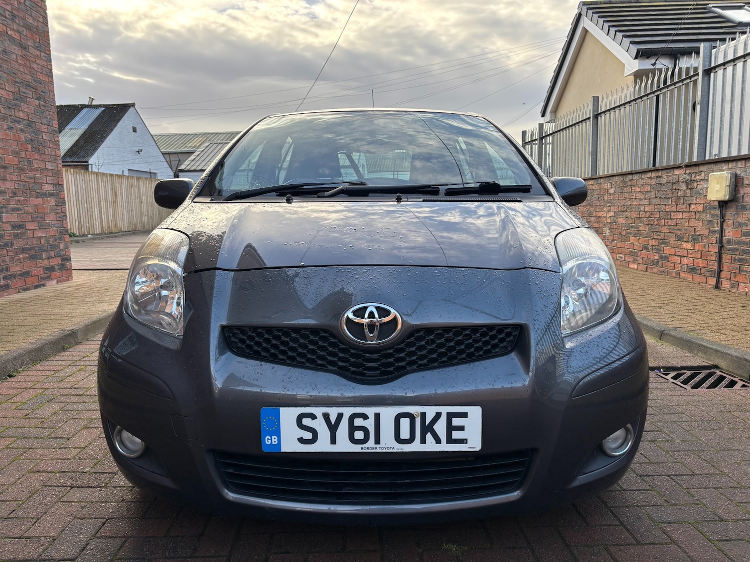 Used Toyota Yaris 2011 for sale - 76831271: Photo 8