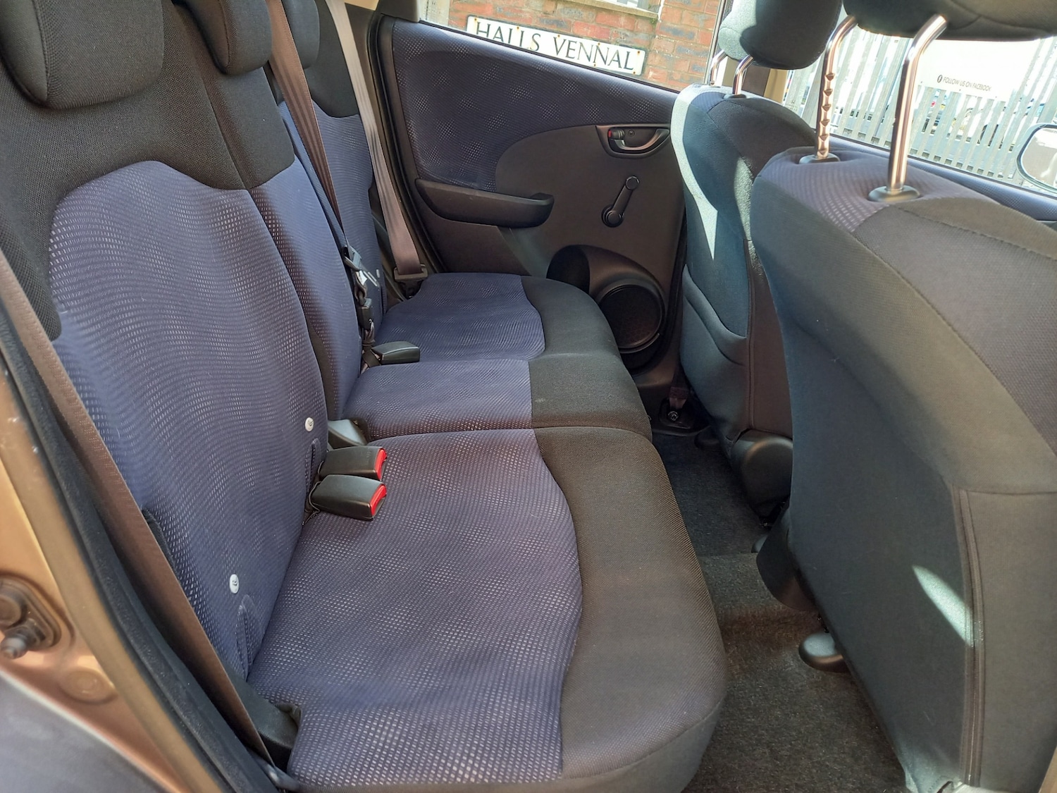 Used Honda Jazz 2013 for sale - 76088484: Photo 5