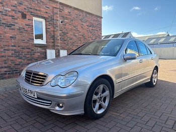 2006 (06) - C180K Avantgarde SE 4dr Auto