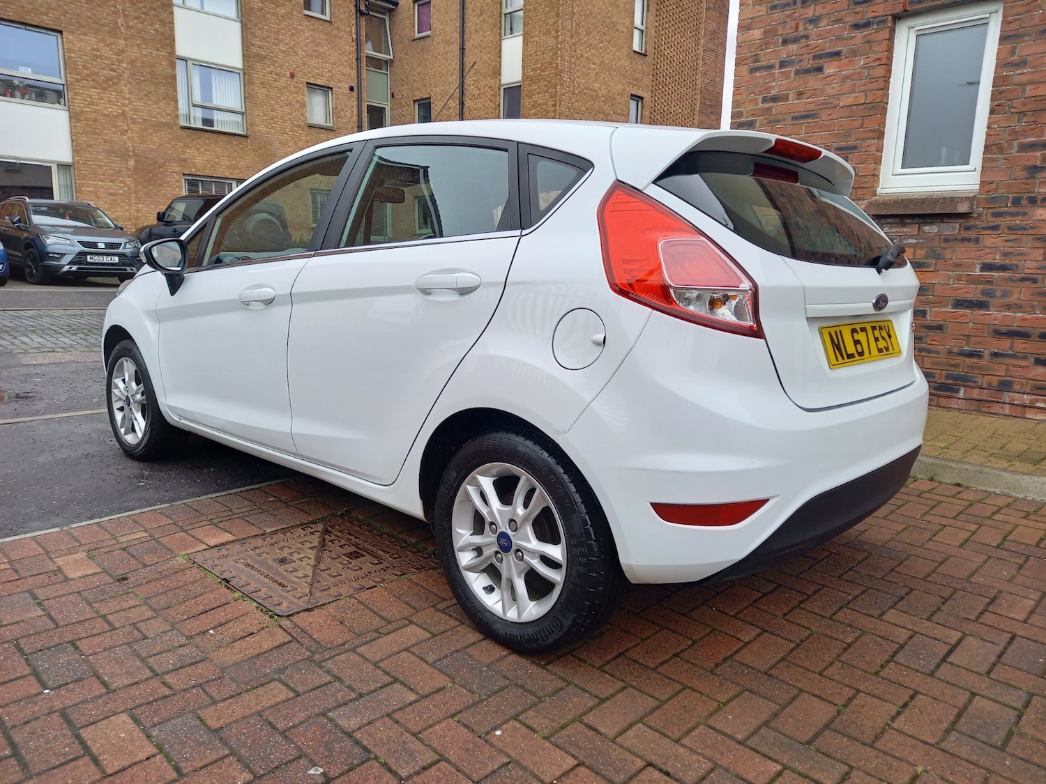 Used Ford Fiesta 2017 for sale - 76192541: Photo 2