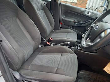 Used Ford Fiesta 2017 for sale - 76192541: Photo 4