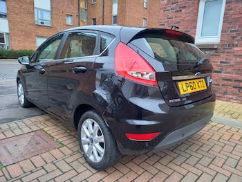 Used Ford Fiesta 2011 for sale - 76556706: Photo
