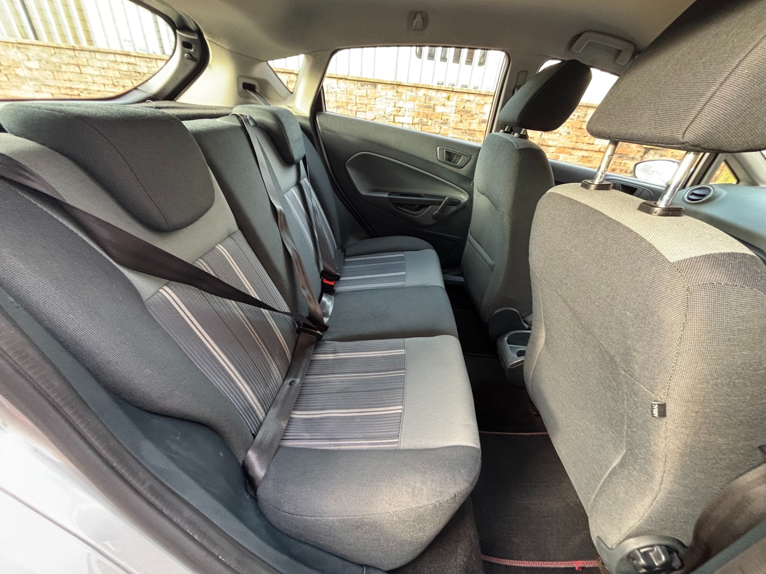 Used Ford Fiesta 2010 for sale - 76598787: Photo 5